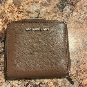 New (Used) Gray Michael Kors Card Holder